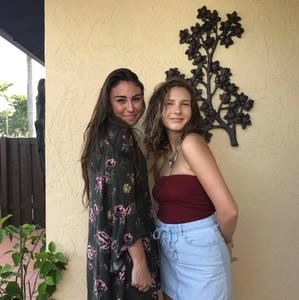 Meet your Posher, Carlee